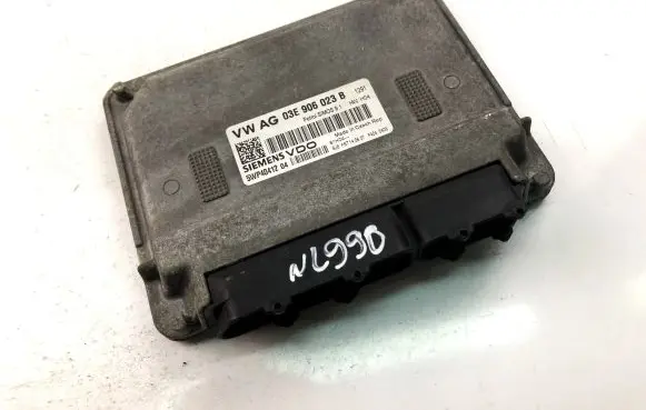 Volkswagen Polo Engine control unit/module ECU 03E906023B