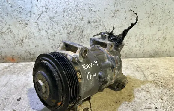 Toyota RAV 4 (XA40) Air conditioning (A/C) compressor (pump) 6SES14C 10S01729 4472500411