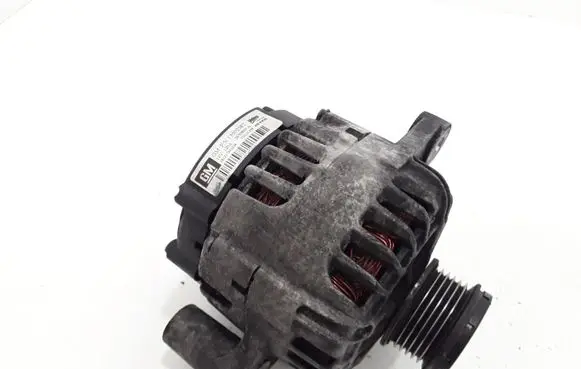 Opel Insignia A Generator/alternator 13502582