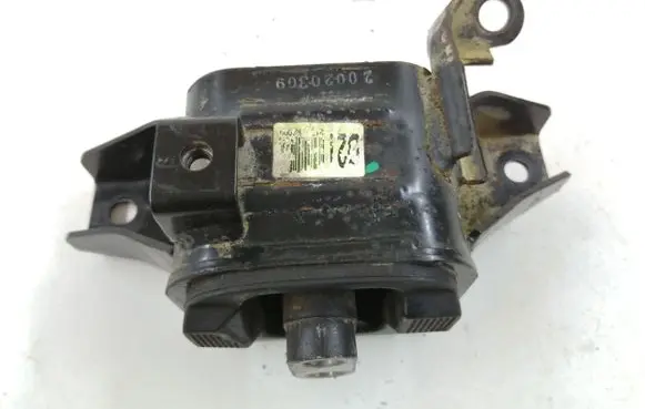 Hyundai Kona I Engine mount bracket 21872K4000