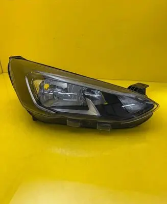 Ford Focus Headlight/headlamp JX7B-13W029-CF