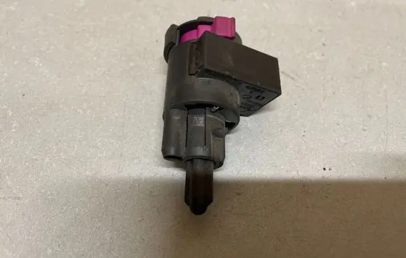 Audi A6 S6 C7 4G Brake pedal sensor switch 14689962