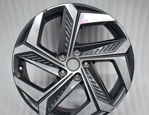 Hyundai Tucson IV NX4 R19 alloy rim 