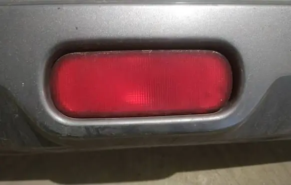 Suzuki Swift I Rear fog light 
