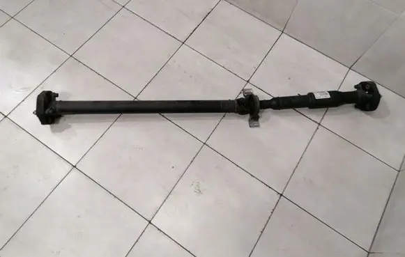 Mercedes-Benz CLS C218 X218 Drive shaft (set) A2124108806