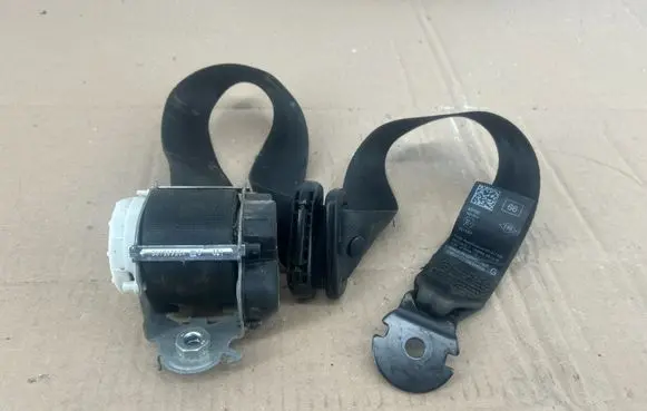 Renault Trafic III (X82) Front seatbelt 868843513R