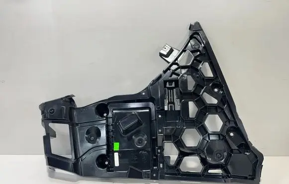 BMW X6 G06 Rear bumper mounting bracket 8085683
