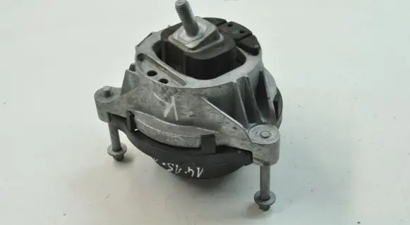 BMW M4 F82 F83 Engine mount bracket 2284817