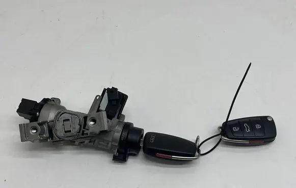 Audi Q3 F3 Ignition lock 1K0905851 5Q1905865A