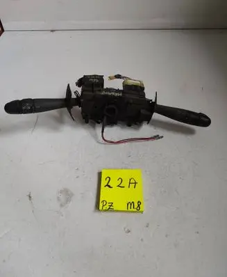 Renault Megane I Wiper turn signal indicator stalk/switch 3894728