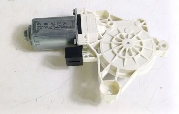 Audi e-tron Rear door window regulator motor 4K0959801