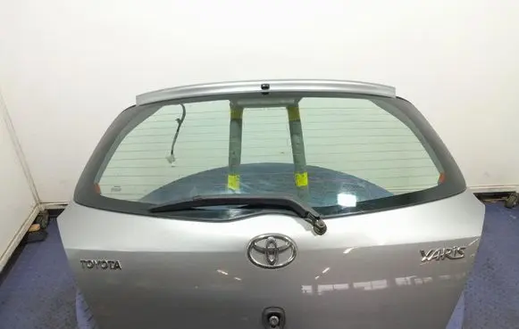 Toyota Yaris Tailgate/trunk/boot lid 