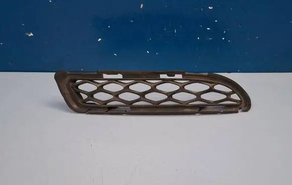 Dodge Durango III Front fog light trim/grill 68307813AA