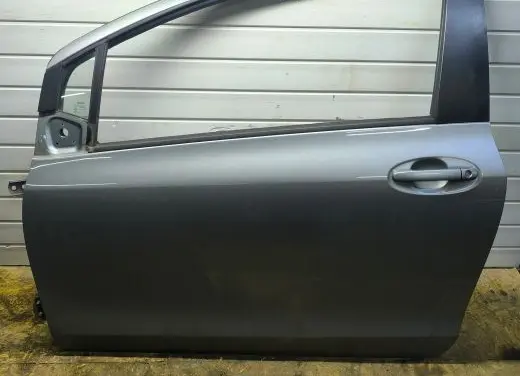 Door (2 Door Coupe)