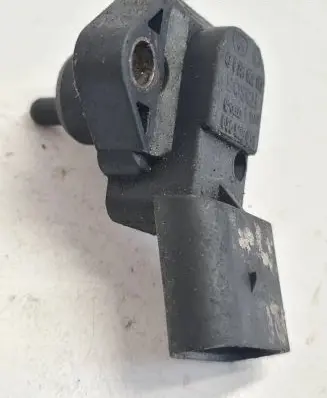 Skoda Octavia Mk2 (1Z) Air pressure sensor 038906051 0281002177