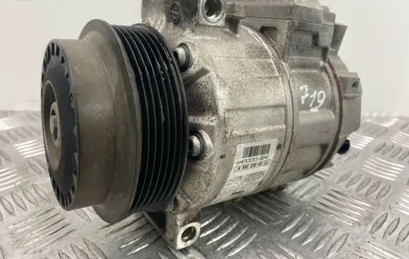 Mercedes-Benz C W204 Air conditioning (A/C) compressor (pump) A0022304511 Z0006615D 0090772125