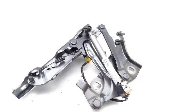 Audi A4 S4 B9 8W Engine bonnet/hood hinges 8W0823301E