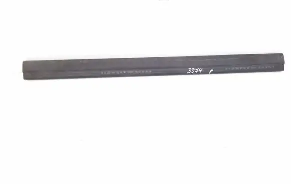 Mercedes-Benz SL R230 Radiator mount bracket A2205050386