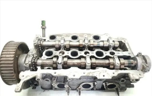 Citroen C6 Engine head 4R8Q6C064AH