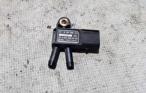 Mercedes-Benz CLA C117 X117 W117 Sensor A6429050200