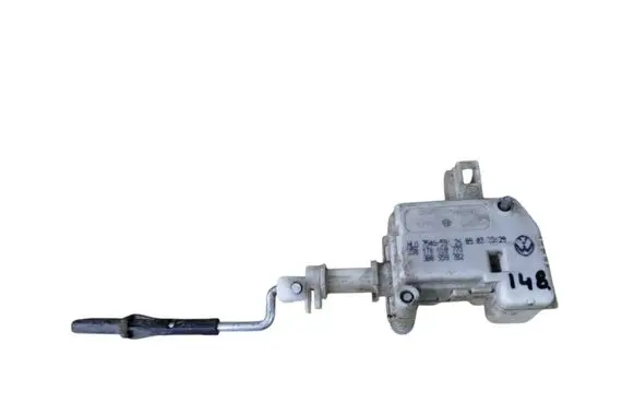 Volkswagen Touran I Central locking motor 1T0810773