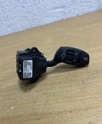 BMW 5 E60 E61 Wiper speed switch 692410603 D9695