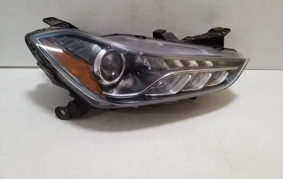 Maserati Ghibli Headlight/headlamp 670005473 130732947400 10EEG130359
