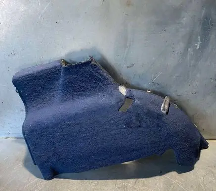 Mercedes-Benz E W124 Trunk/boot lower side trim panel 1246921389