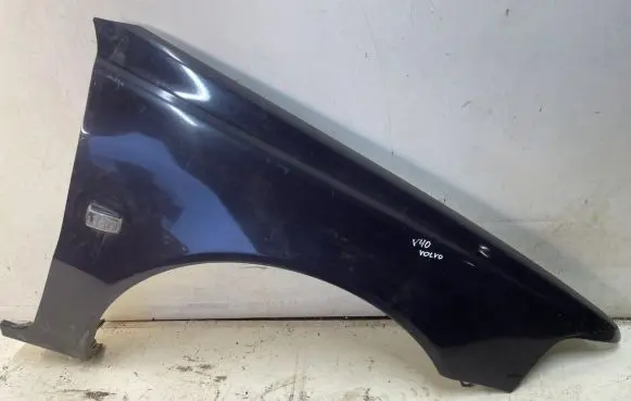 Volvo S40, V40 Fender