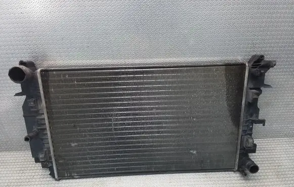 Coolant radiator