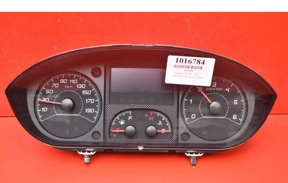 Speedometer (instrument cluster)
