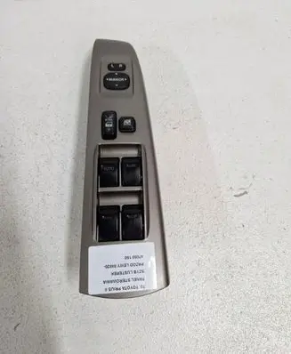Toyota Prius (NHW20) Electric window control switch 84820-47050