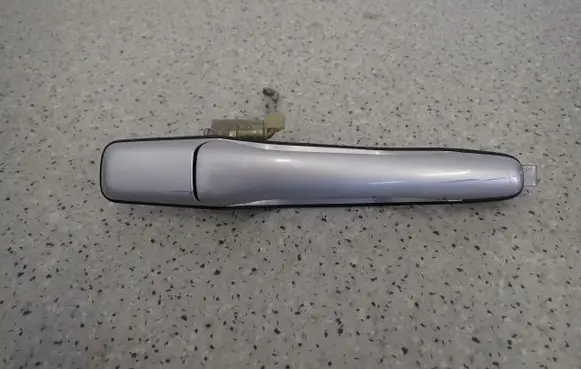 Mitsubishi Lancer Sliding door exterior handle 