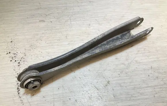 Volvo XC90 Rear upper control arm/wishbone 31360588