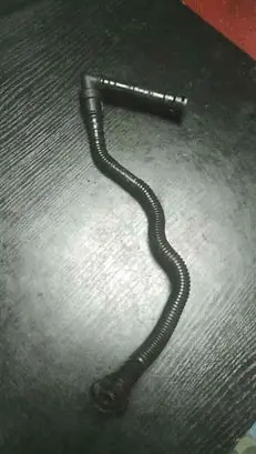 BMW 3 E46 Breather hose/pipe 7513903