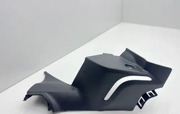 (C) pillar trim