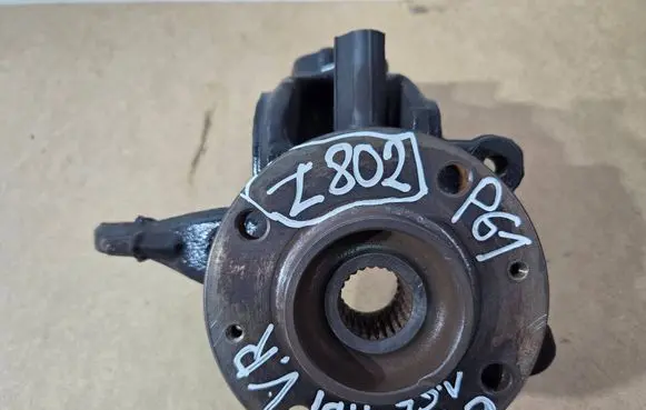Citroen C3 Front wheel hub spindle knuckle P61
