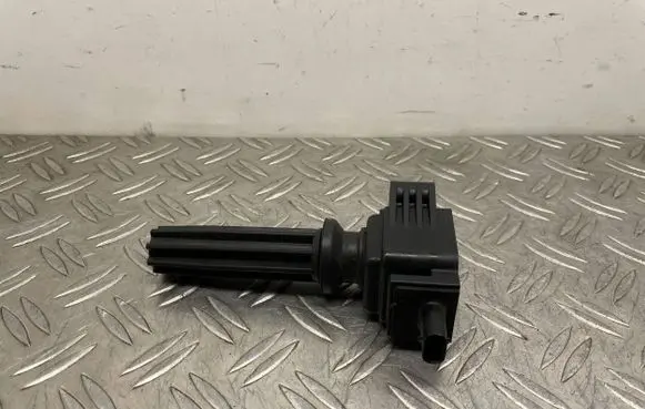 Ford Focus High voltage ignition coil CM5E12A366CB