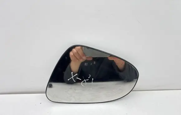 Toyota Auris E180 Wing mirror glass 20493063