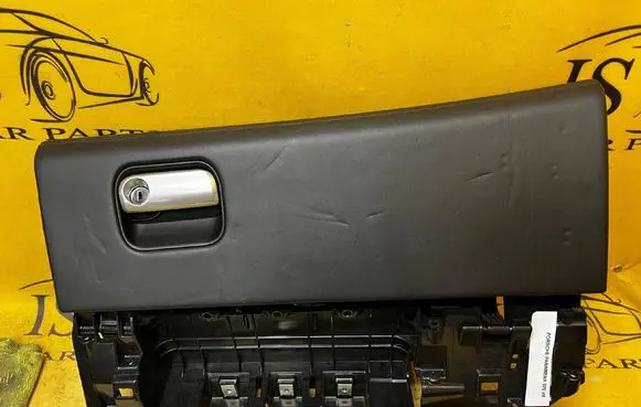 Porsche Panamera (970) Glove box 