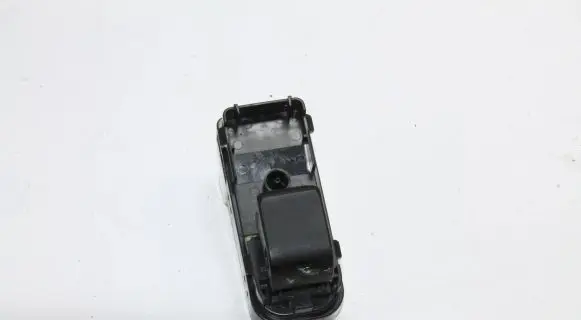 Mazda 3 II Electric window control switch KD3566370