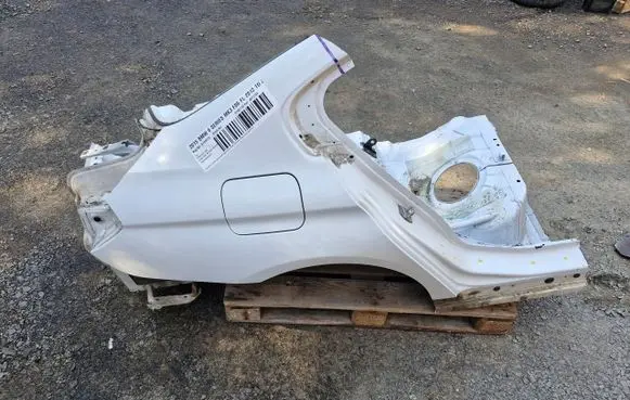 BMW 6 F06 Gran coupe Side car body part 