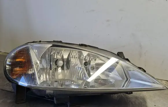 Renault Megane I Headlight/headlamp 7700427870D 67743620