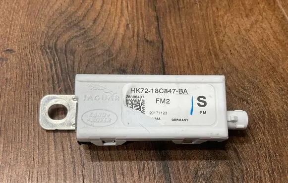 Jaguar F-Type Aerial antenna amplifier HK7218C847BA
