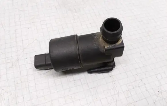 Nissan Almera Tino Windscreen/windshield washer pump 9632984980 9634558980