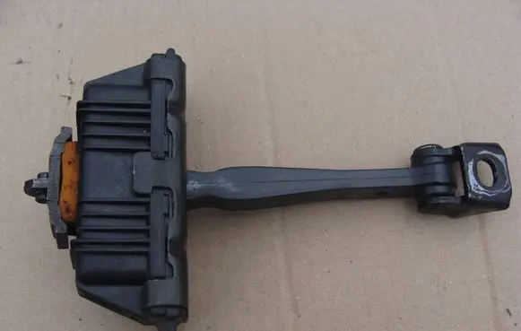 BMW X1 E84 Front door check strap stopper 2990613