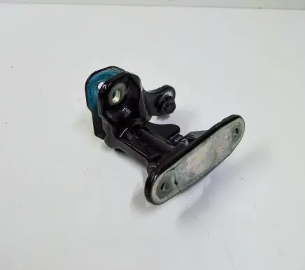 Mercedes-Benz CLA C117 X117 W117 Front door upper hinge