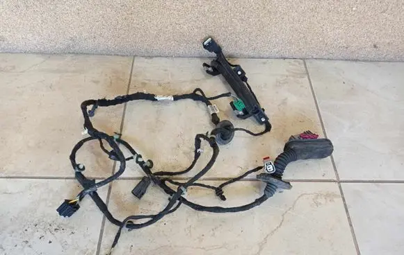 Chevrolet Volt II Rear door wiring loom 13306618 23354677D