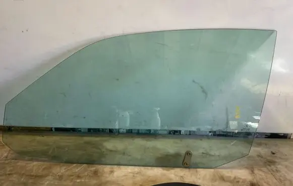 BMW 8 E31 Front door window/glass (coupe) DOT27M25100AS2