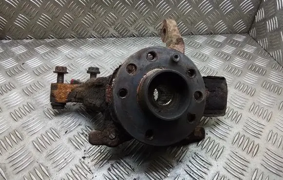 Opel Zafira B Front wheel hub